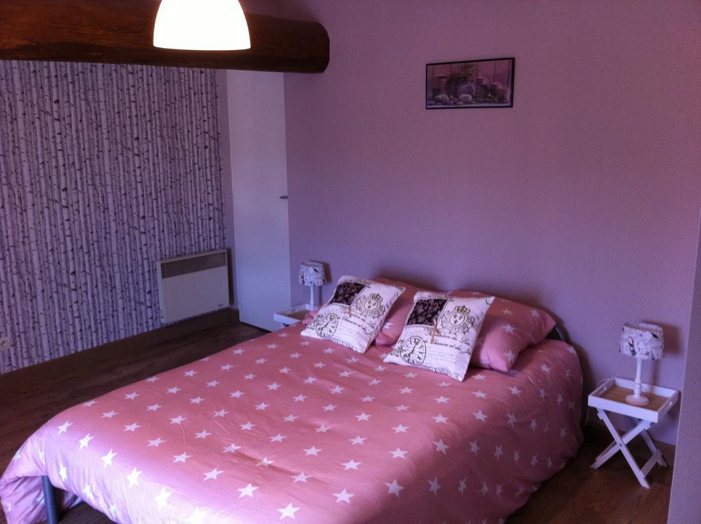 Les Lilas Roses Chamouilley Kültér fotó